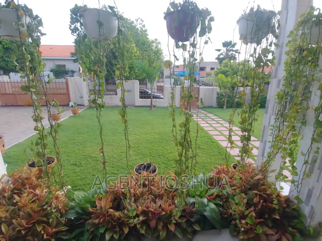 3bdrm House in Regimanuel Estate, Spintex for rent