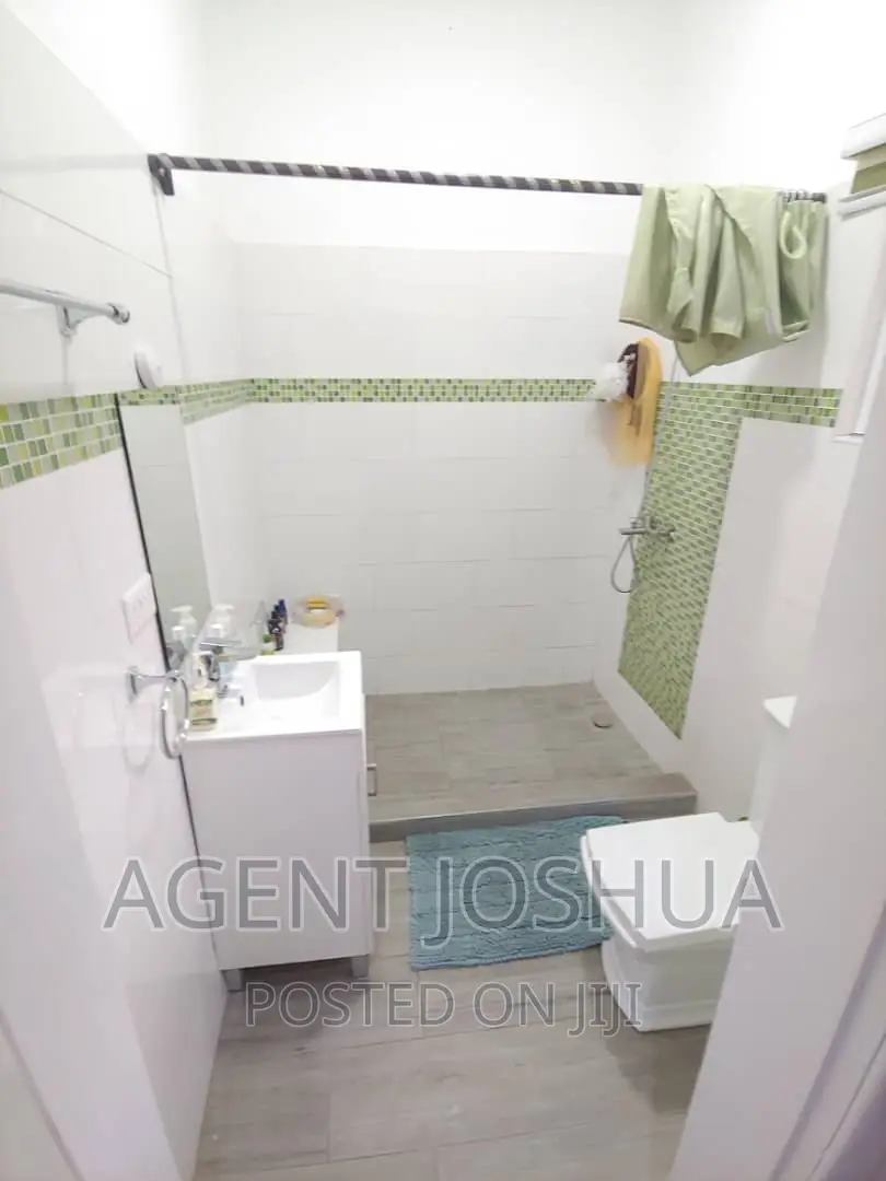 3bdrm House in Regimanuel Estate, Spintex for rent