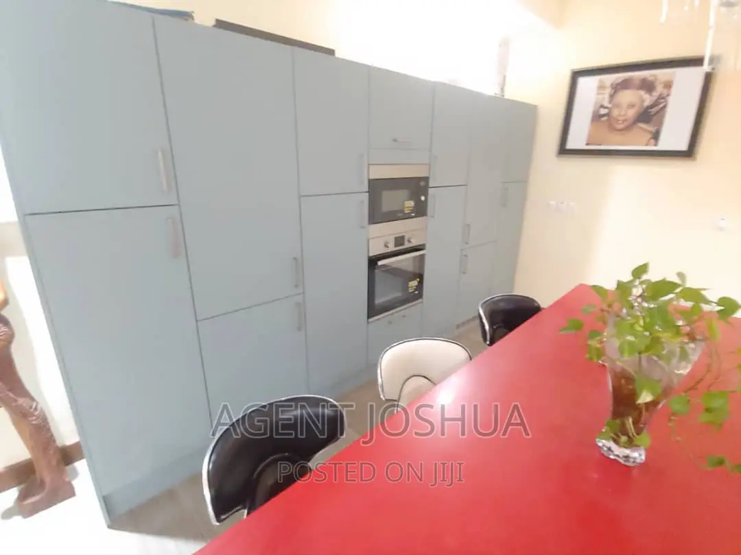 3bdrm House in Regimanuel Estate, Spintex for rent