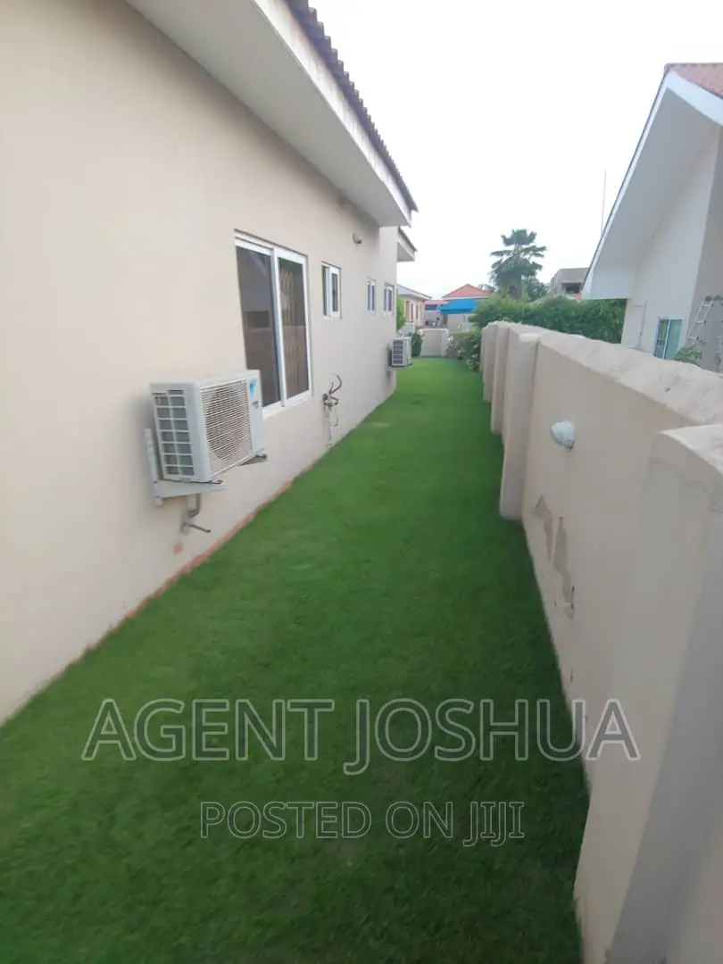 3bdrm House in Regimanuel Estate, Spintex for rent