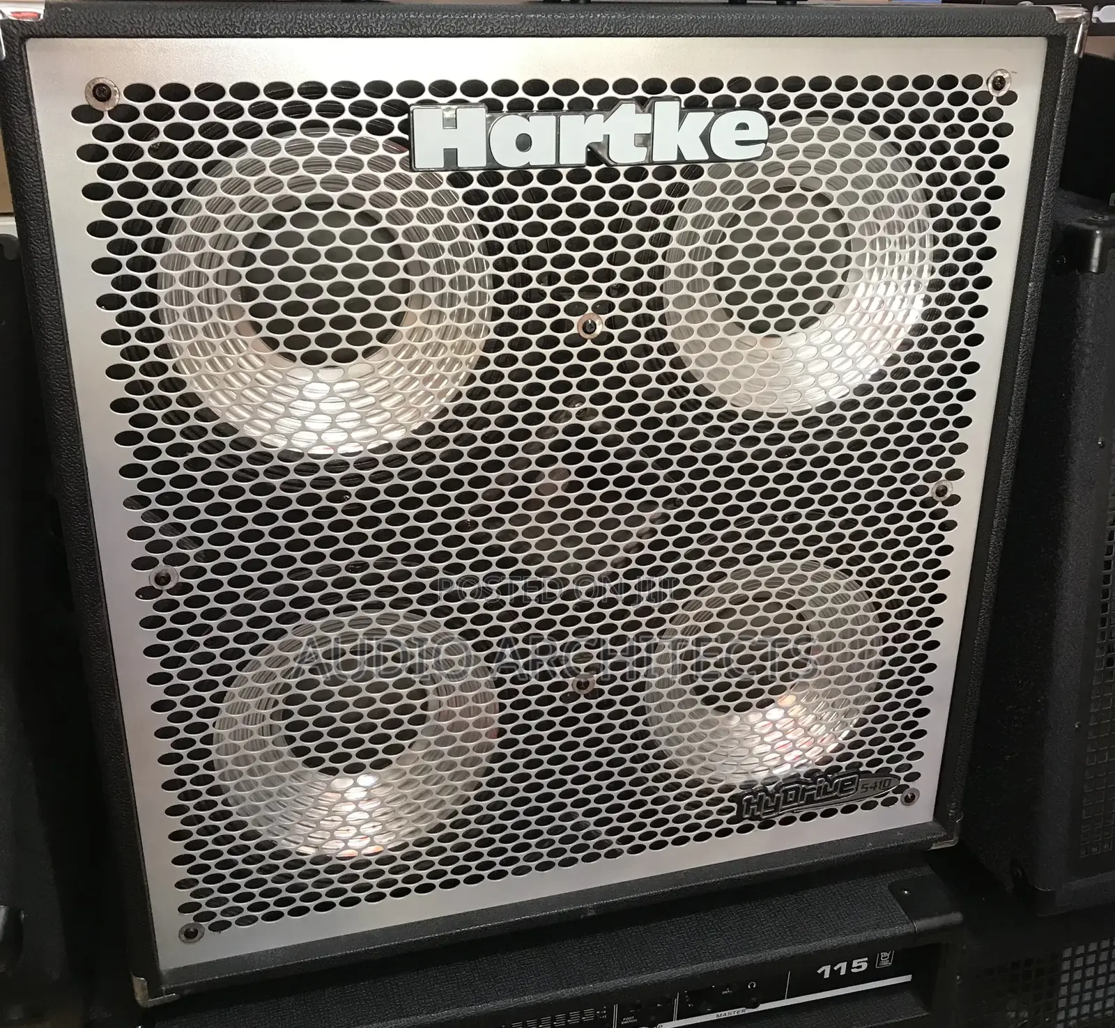 Bass Guitar Combo Hartke Hydrive 5410 Head and Tail