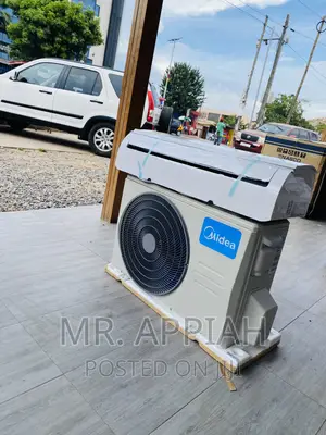 Fast Chilling Midea 1.5HP Split Electric Air Conditioner.