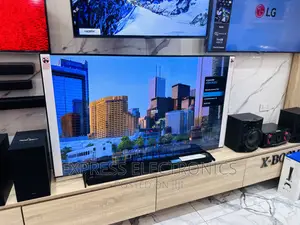 Clarity Meets Brightness  UHD Smart Samsung 65”Cu8000
