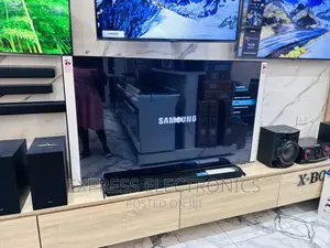 Stunning  UHD Smart Samsung 65”Cu8000 Tv 