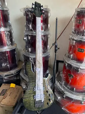 Acl Active Bass Guitar