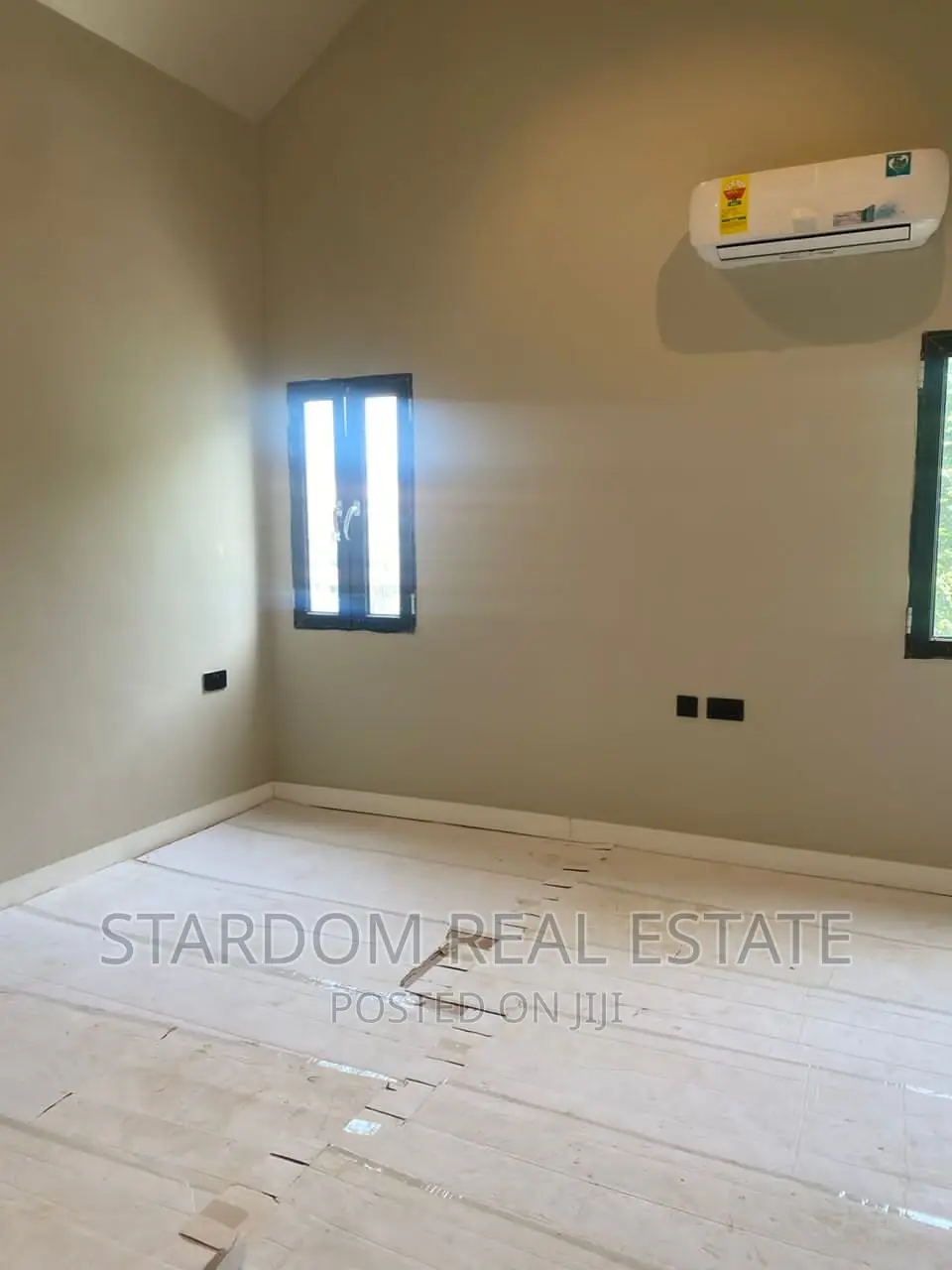 2bdrm Townhouse / Terrace in Tseaddo for rent