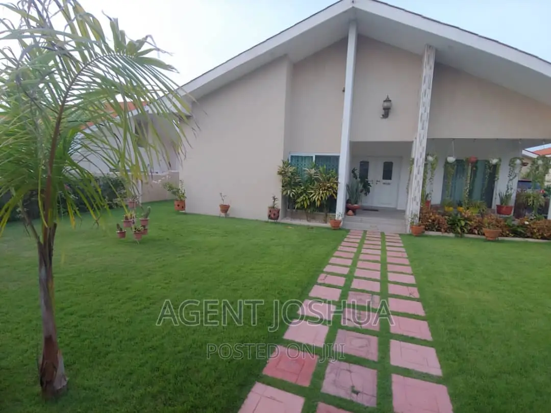 3bdrm House in Regimanuel Estate, Spintex for rent