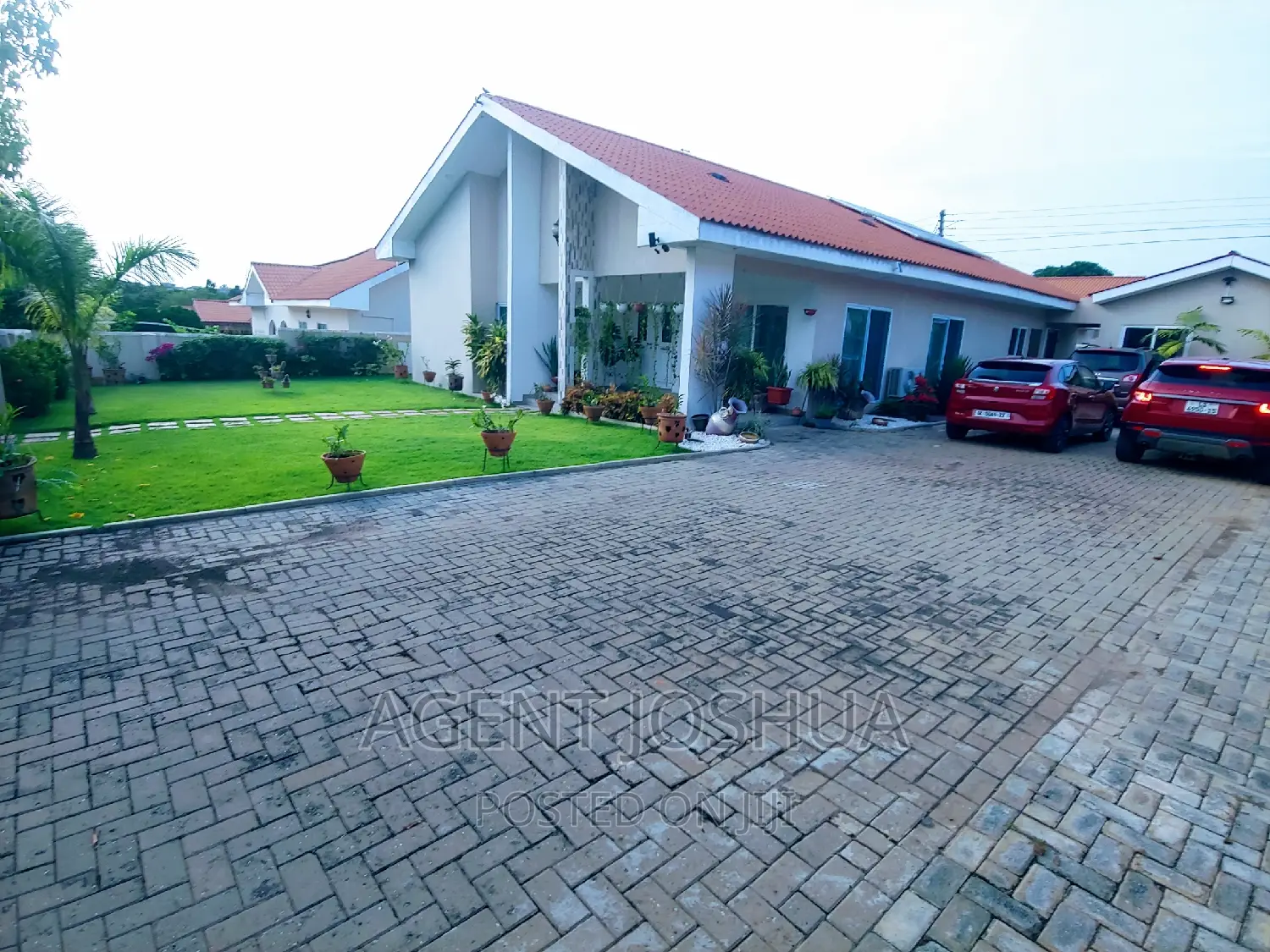 3bdrm House in Regimanuel Estate, Spintex for rent
