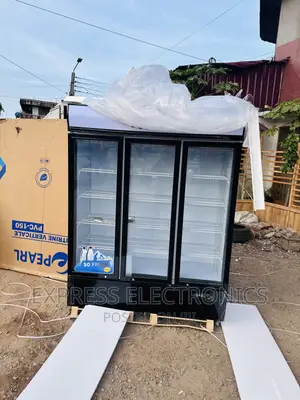 Powerful Chill 3doors Display Fridge Pearl PVC-150