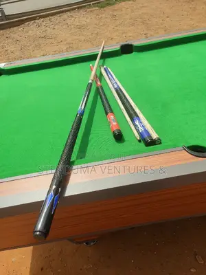Screwed Type Snooker Cue Sticks