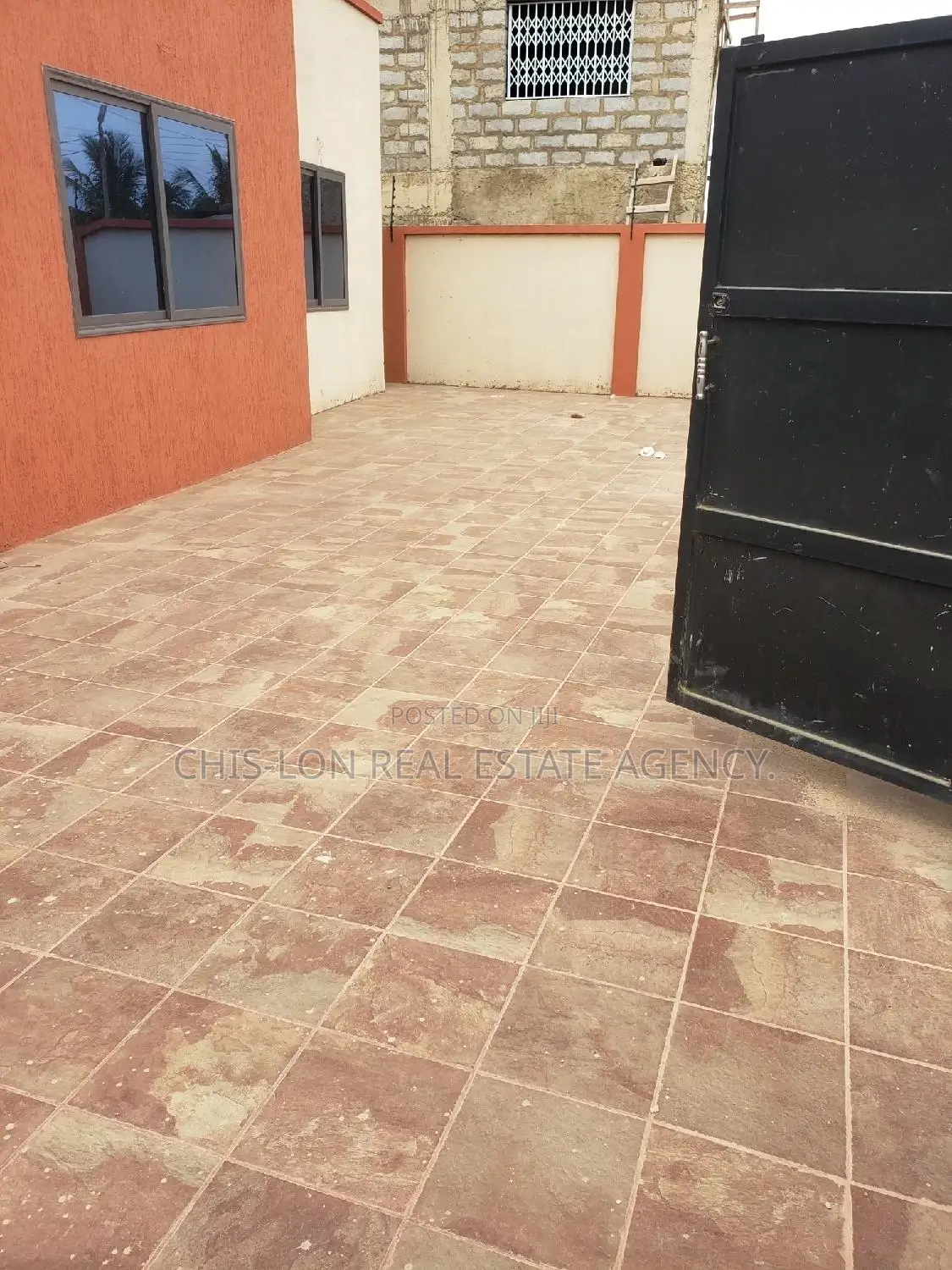 Furnished 3bdrm House in Kasoa Kuwait for sale