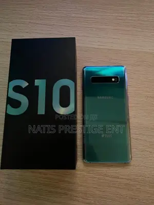 New Samsung Galaxy S10 128 GB Green