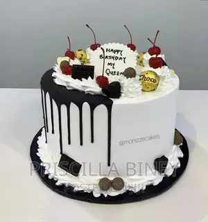 Delicious Birthday Cake(Vanilla and Red Velvet)