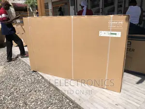 Airslim Design Samsung 85" Uhd Smart TV 85cu7000