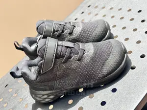 Black Nike Boys Sneakers