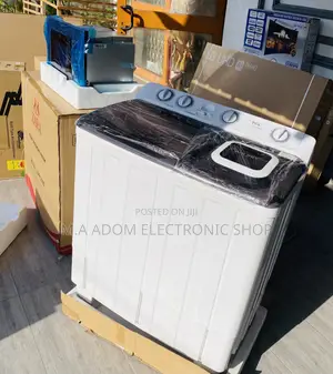 Free Standing TCL 10kg Semi-Automatic Washing Machine.