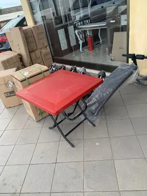Foldable Table