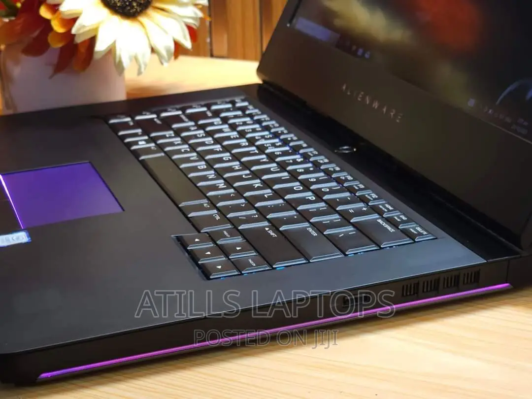 Laptop Dell Alienware 15 R3 16GB Intel Core I7 SSHD+SSD 1.5T