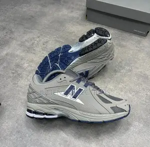 New Balance 1906