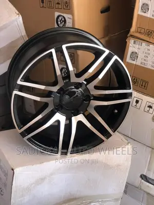 Original Mercedes Benz Rim