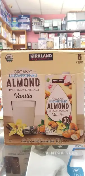 Kirkland Organic Almond Milk (6 Pieces)
