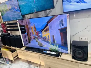 Fine View Display UHD Smart Samsung 65”Cu8000