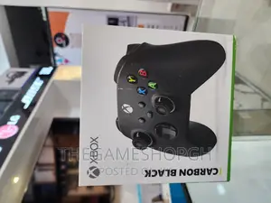 Xbox Core Wireless Controller- Carbon Black