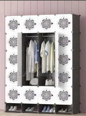 20 Cubes With Shoe Rack