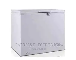 Quality Yet Affordable Midea Freezer HS-324CN