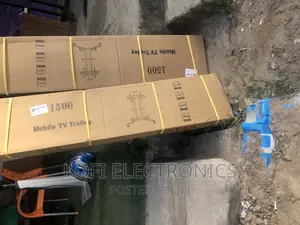 Mount-It! TV Cart Mobile TV Stand Is a High-Quality 32-70