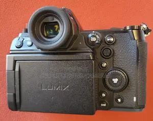 Panasonic Lumix S1H