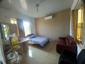Furnished 1bdrm Apartment in Cells-Bridge, Labone for rent