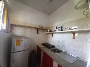Furnished 1bdrm Apartment in Cells-Bridge, Labone for rent