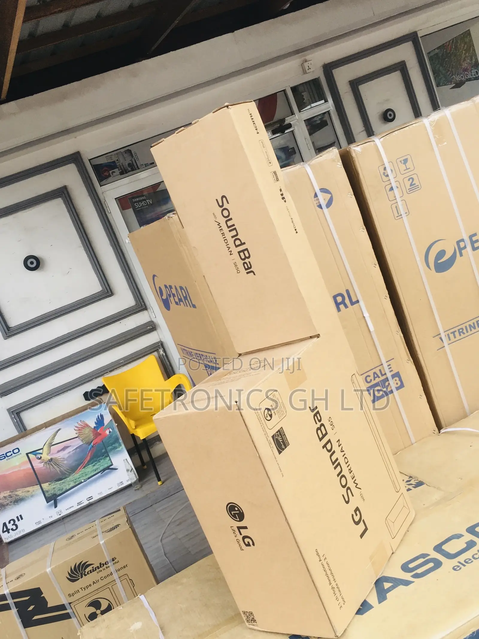 Smart Black Bluetooth Wireless LG S65Q Soundbar