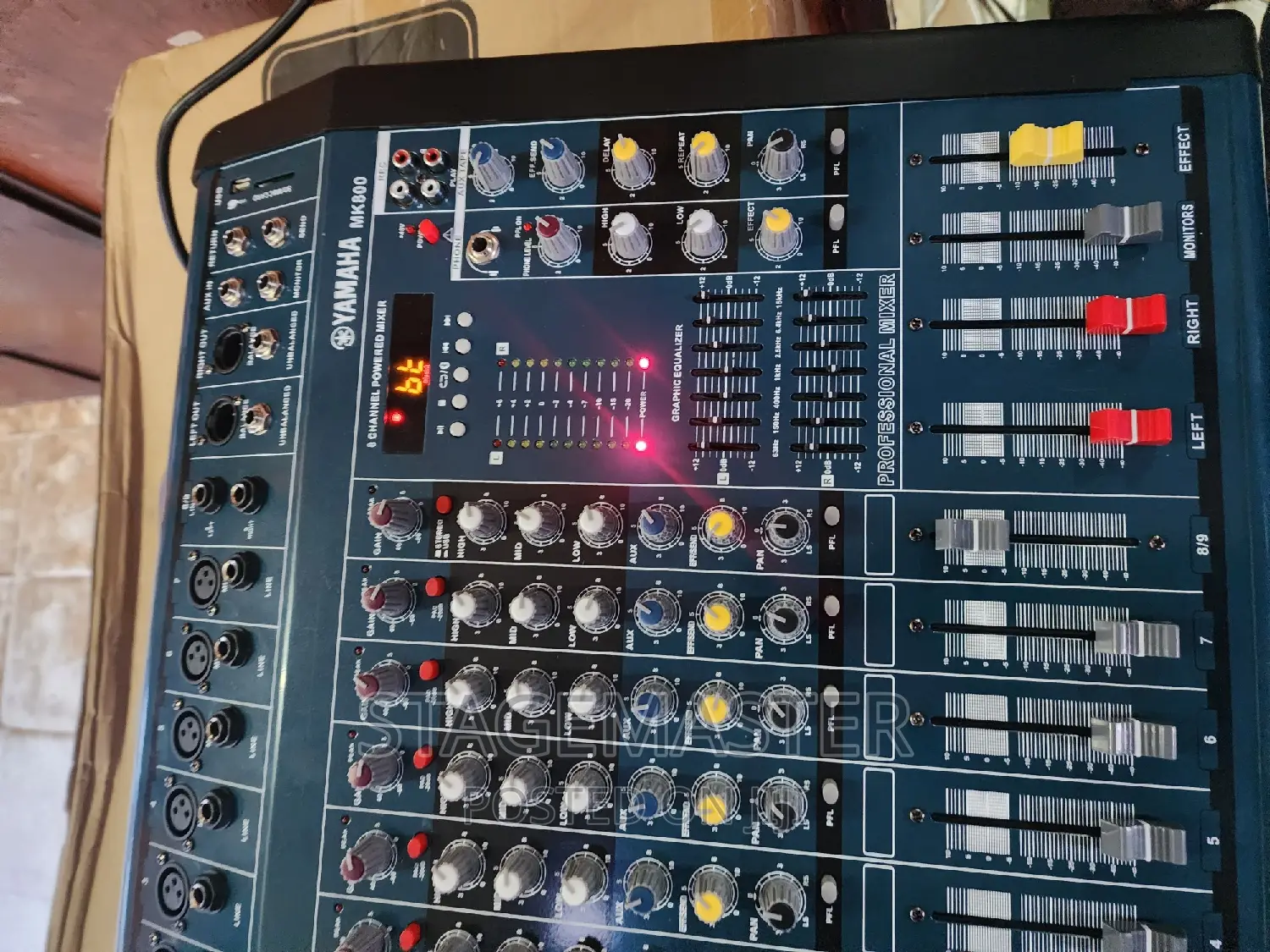 Yamaha 6 Channel Powered Mixer
