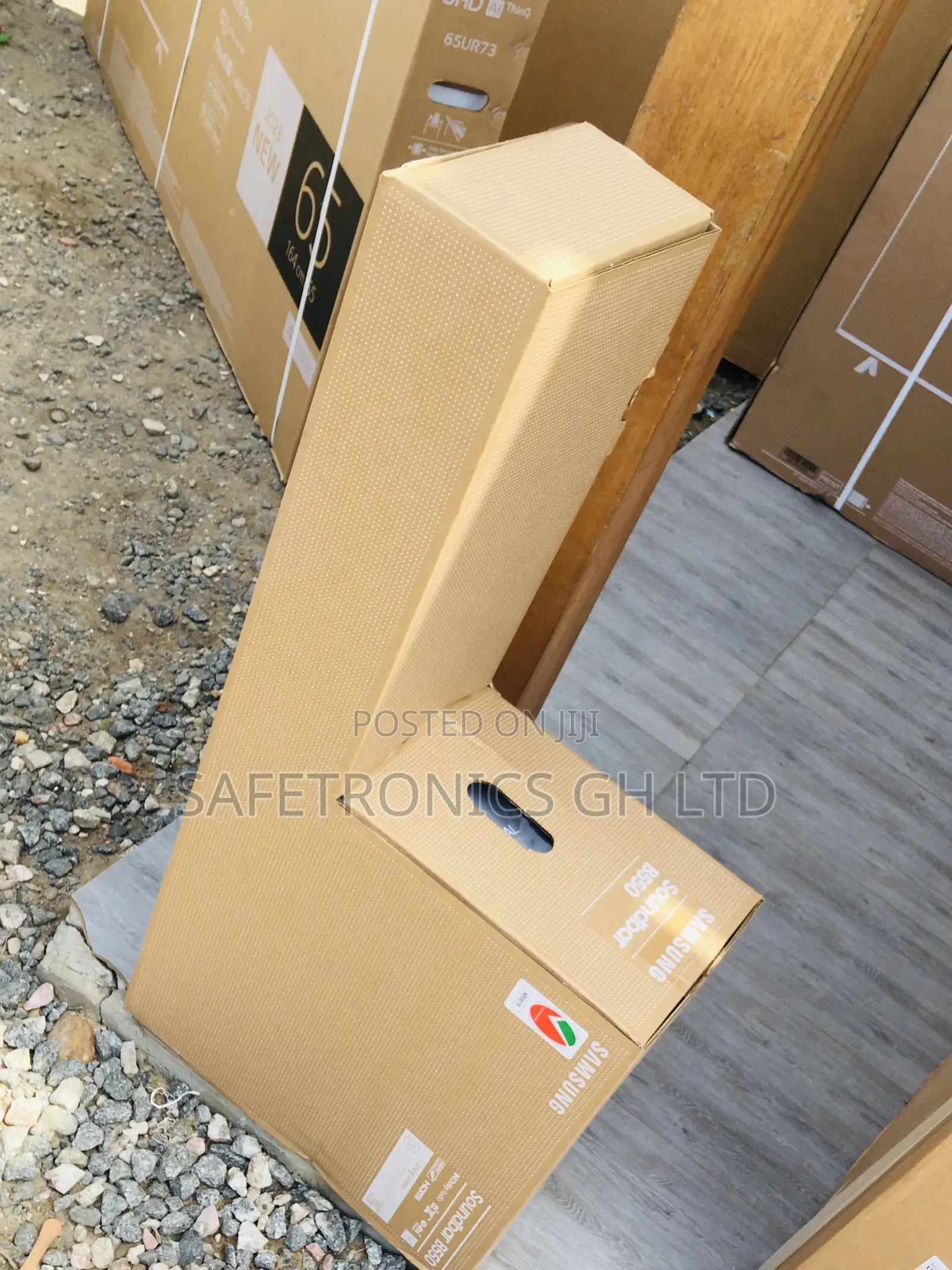 Samsung Black Bluetooth Wireless HW-B550 Soundbar