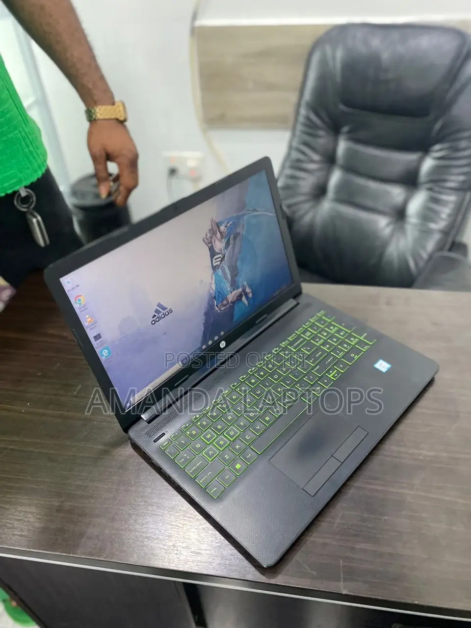 New Laptop HP Pavilion 15 4GB Intel Core I3 HDD+SSD 500GB