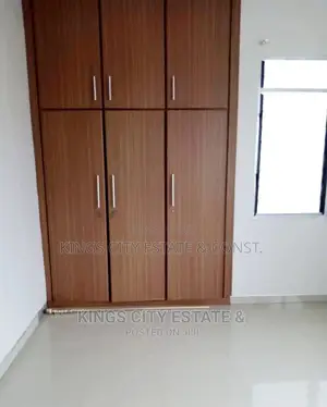 3bdrm House in Canada-Estate, Pokuase for sale