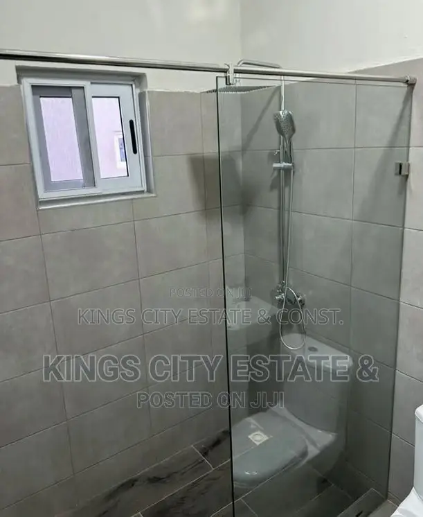 3bdrm House in Canada-Estate, Pokuase for sale