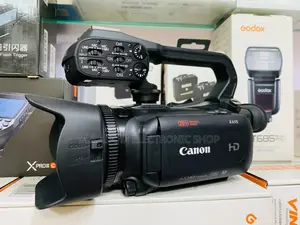 Japan Made Canon Xa15 Camcorder With Sdi Port