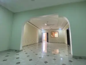 3bdrm Apartment in Ofankor for rent