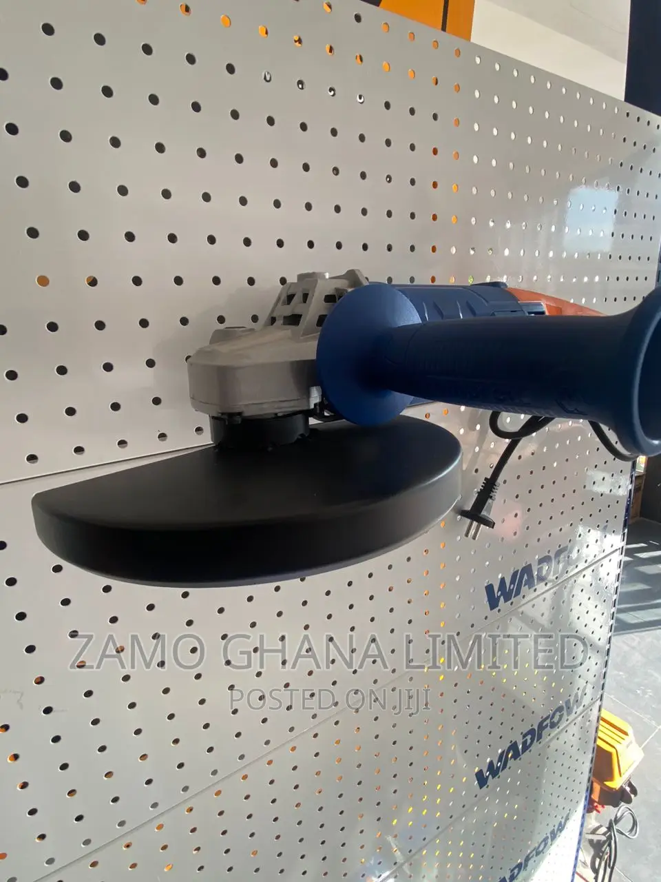 2000w Angle Grinder - Wag852001