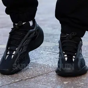 Adidas Yeezy