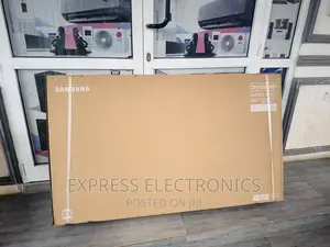 Wide Ultra UHD Smart Samsung 65”Bu8000 Tv