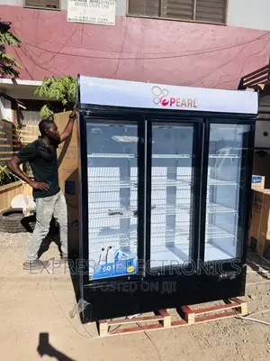 Cooltrio Showcase Brilliance Pearl Display Fridge PVC-150
