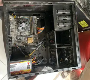 Desktop Computer Asus 16GB Intel Core I7 SSD 256GB