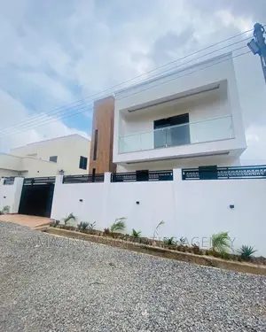 4bdrm House in Spintex for sale