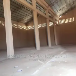 1000sqm Warehouse for Rent at Spintex
