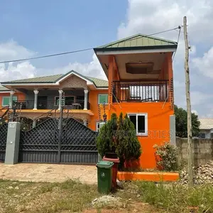 10bdrm Apartment in Skm Property, Adenta for sale