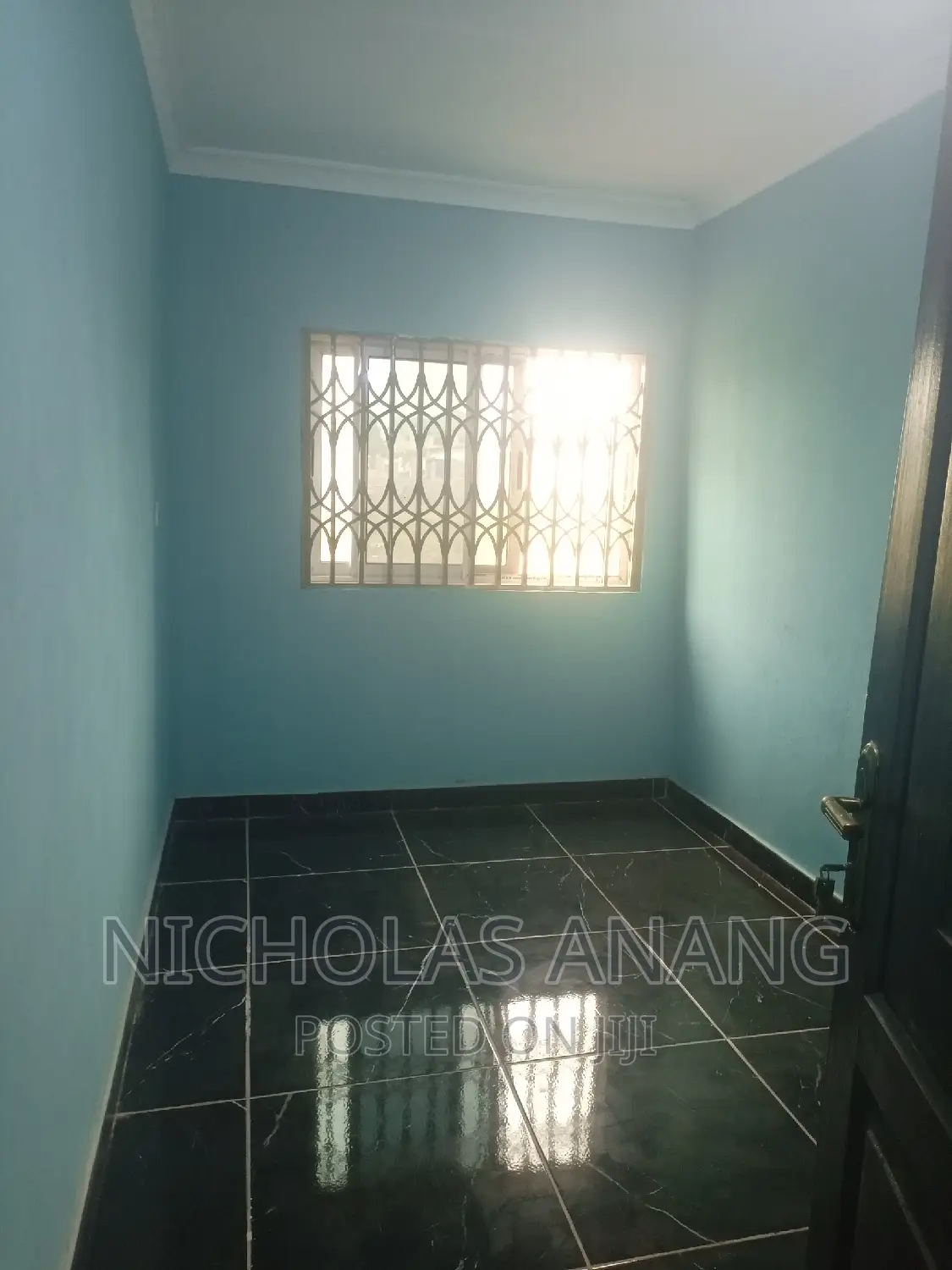 1bdrm Apartment in The Dorns Properties, New Town for rent